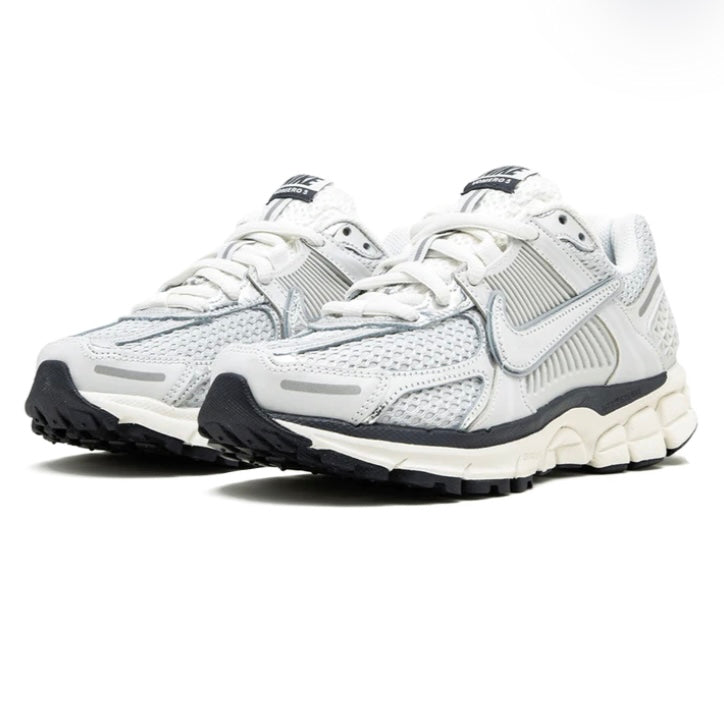 Nike - Vomero 5